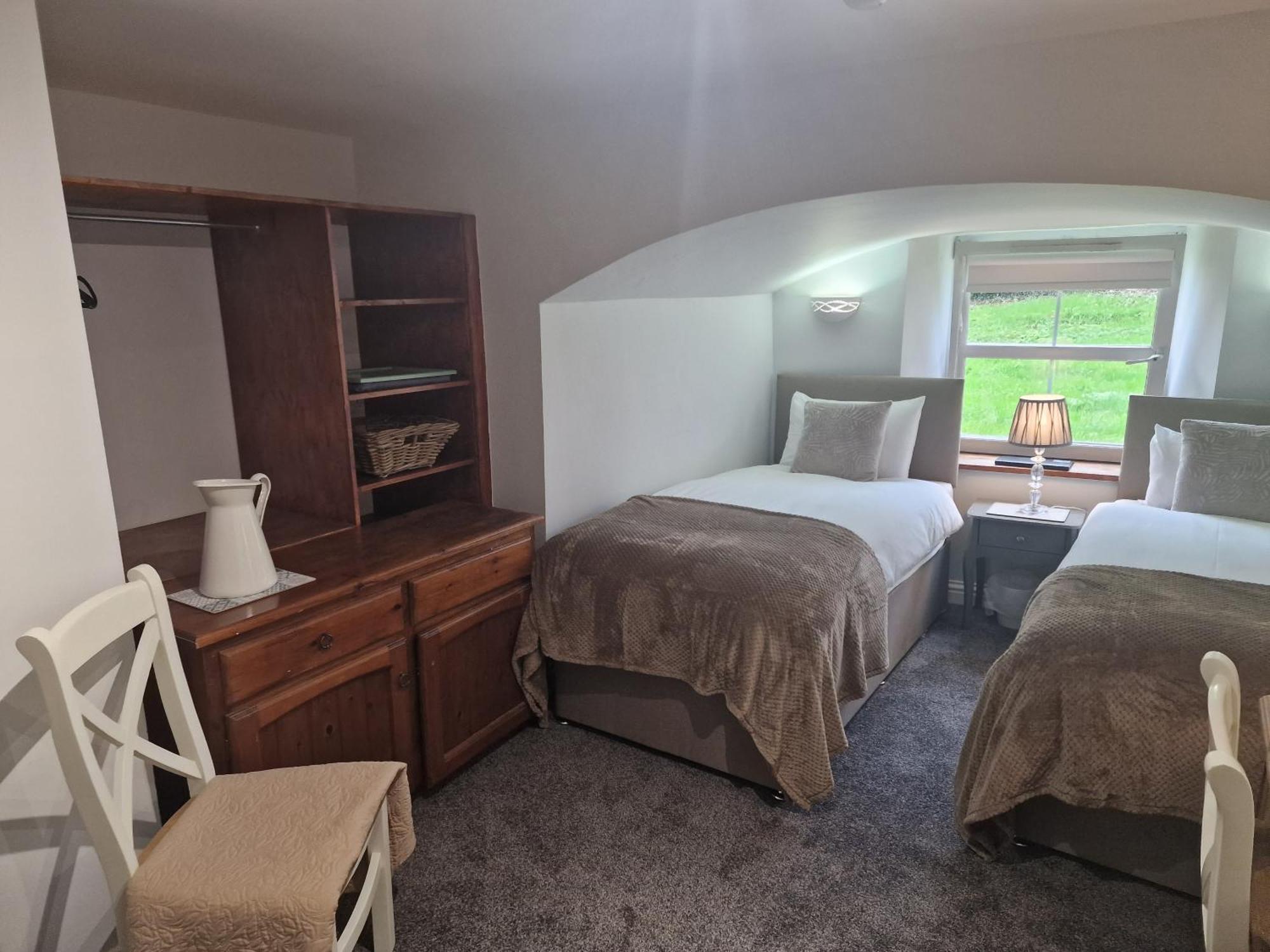 Teviotside Travel Inn Ltd Hawick Buitenkant foto